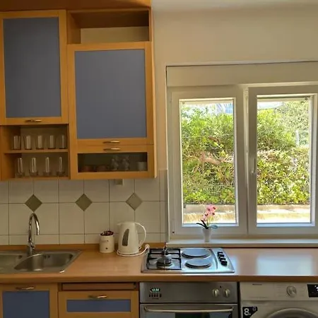 Elena * 스플리트