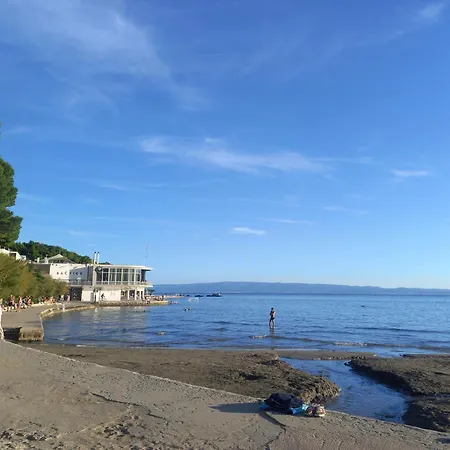Elena Lägenhet Split